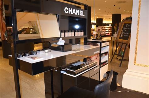 working at a chanel makeup counter|discontinued Chanel makeup products.